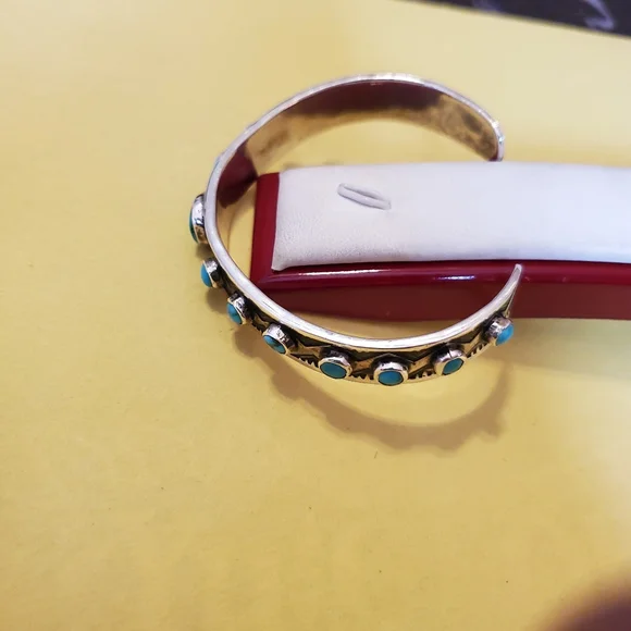 925 Turquoise Cuff Bracelet - Picture 11 of 13